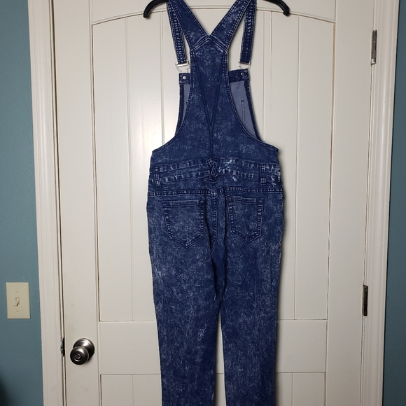 Chiqle Junior's Distressed Acid Wash Denim Overalls Large - Picture 4 of 13